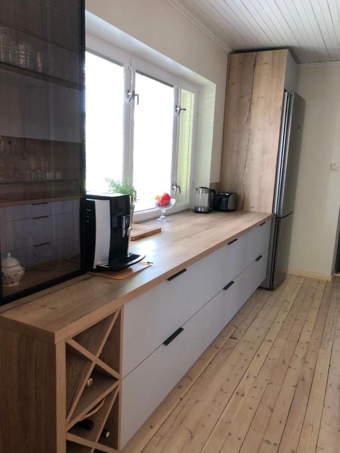 Manni Homestay Курессааре Экстерьер фото
